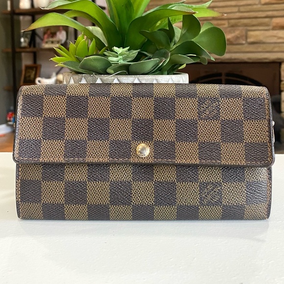 Louis Vuitton Handbags - ❤️authentic lv